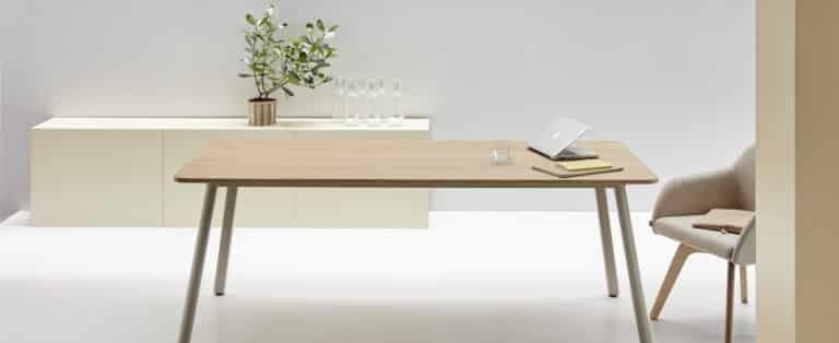 Table de réunion