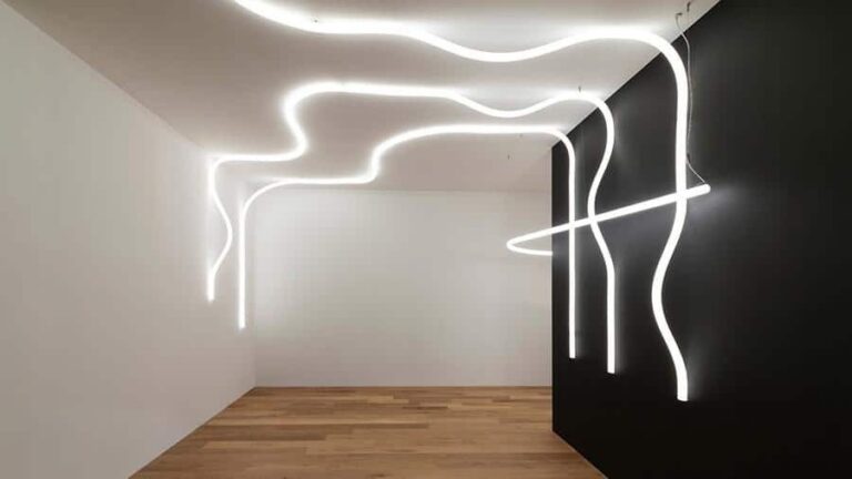 Lampe espace de travail