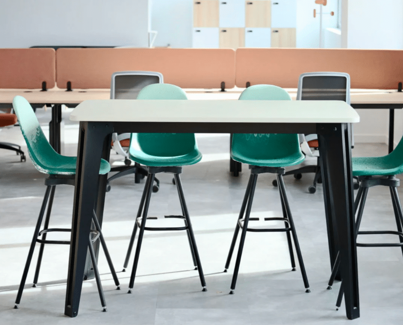 Table de réunion