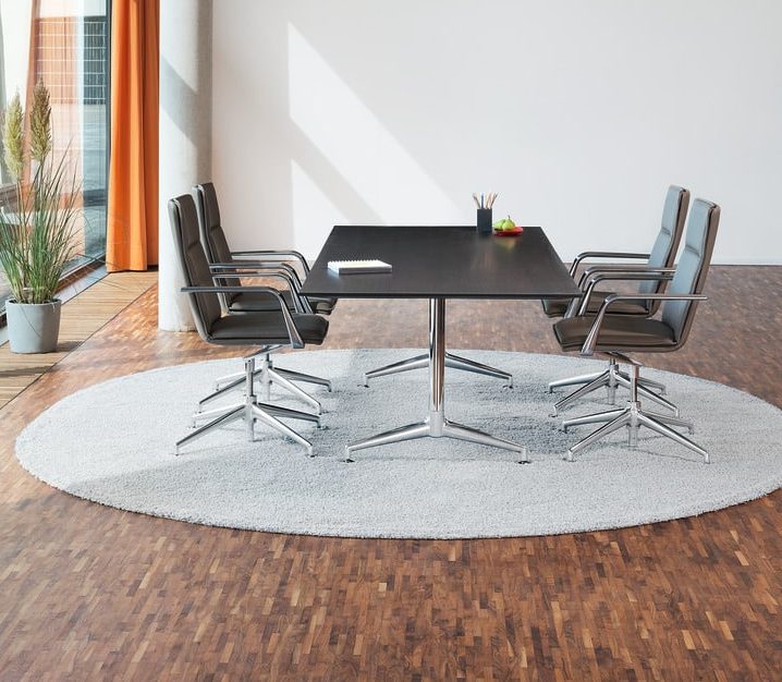 Table de conférence