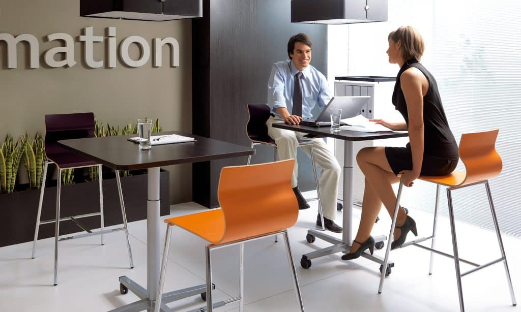 Tabouret de cafétéria