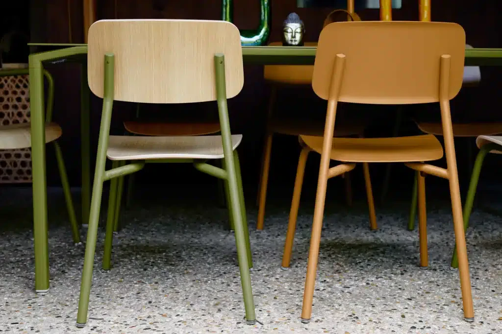Chaises pour les terrasses en entreprise