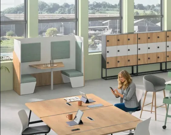 Cabine de confidentialité pour le bureau