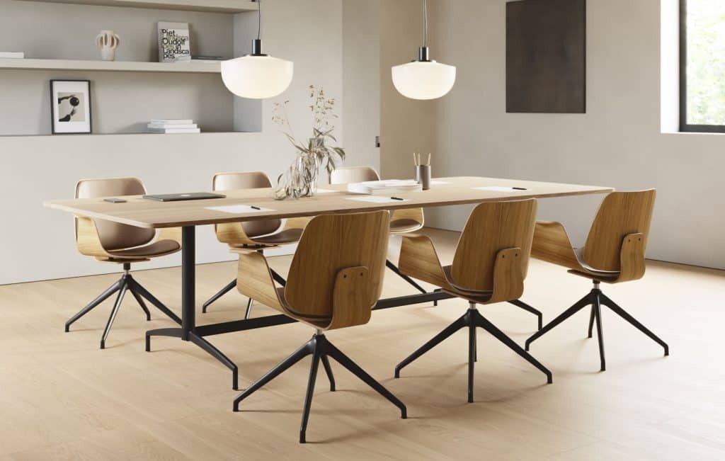 Chaise en bois bureau