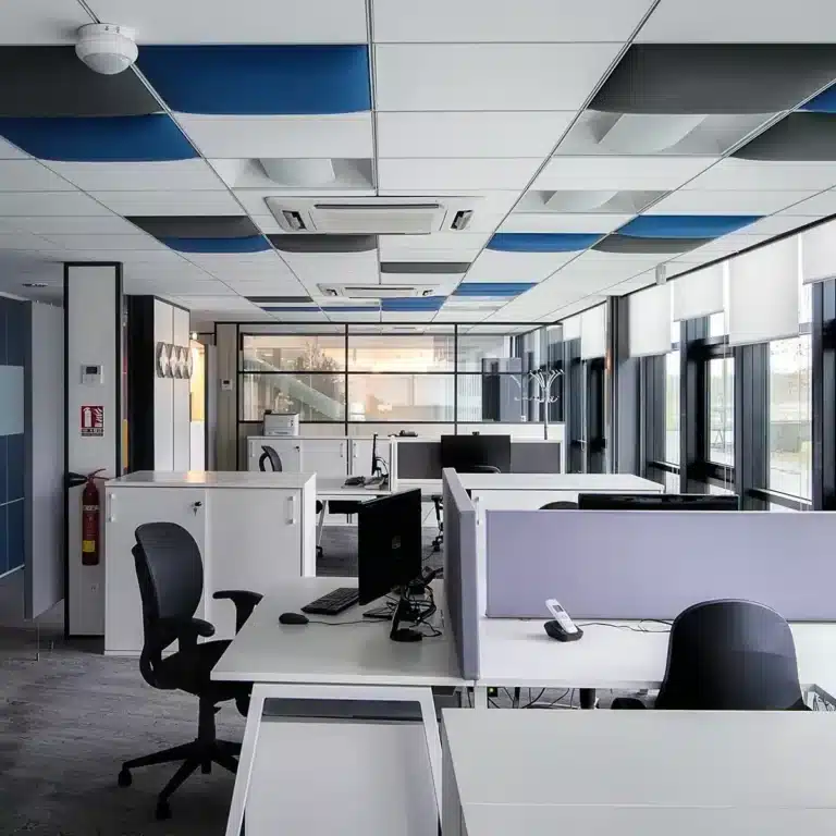 Dalles acoustiques pour les espaces de travail