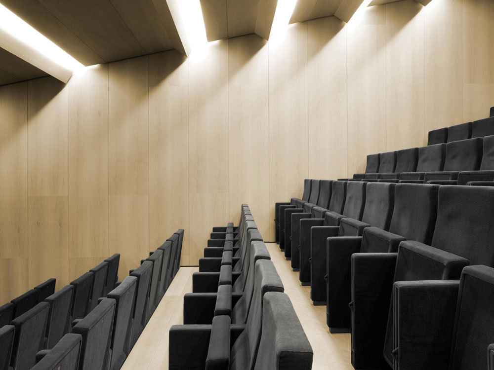 Fauteuil d'auditorium