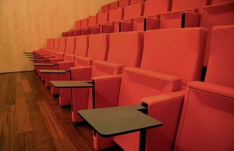 Fauteuil d'auditorium