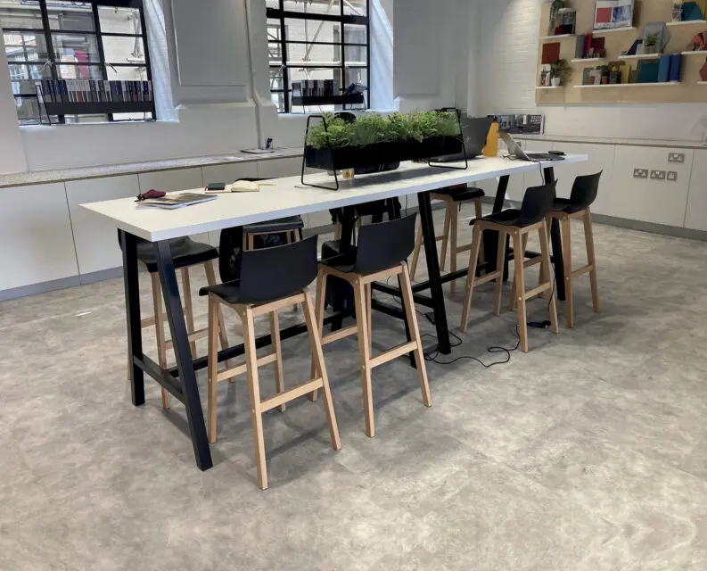 Table haute