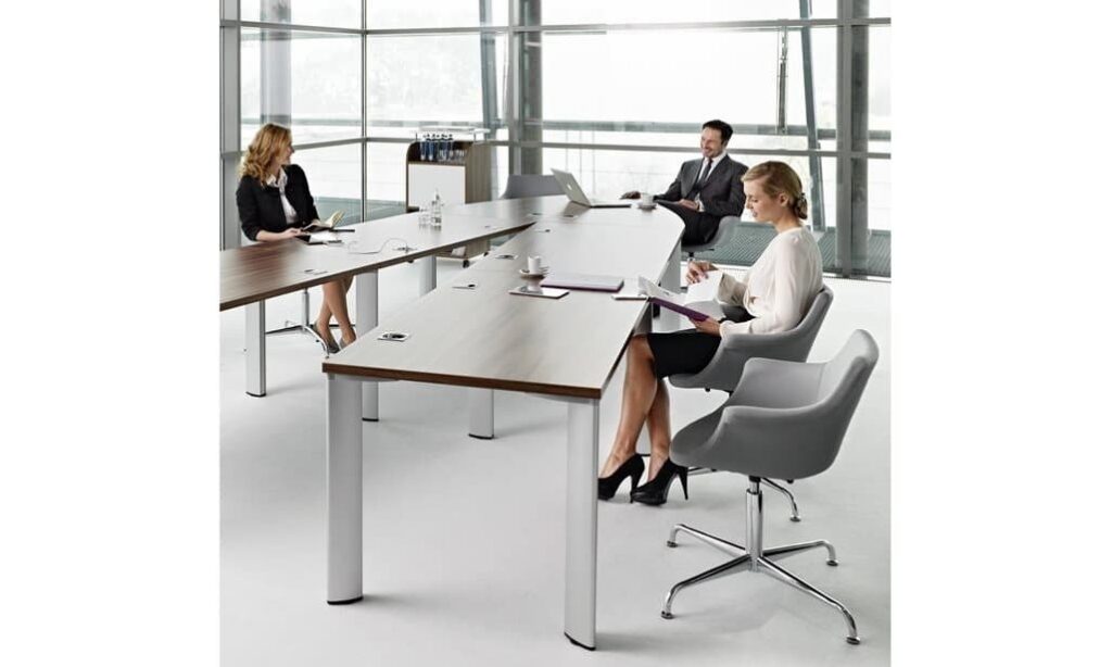 Table de réunion