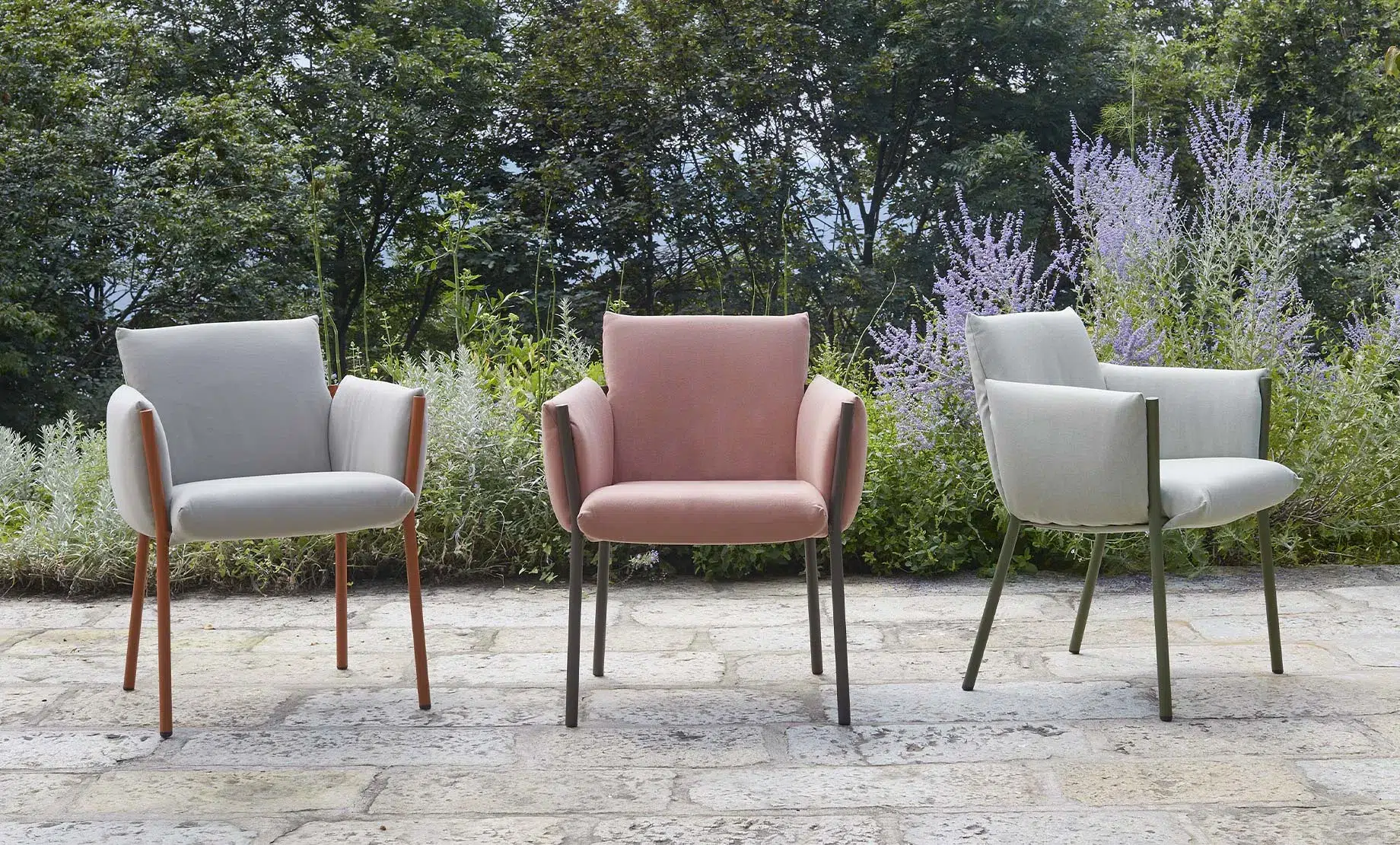 Fauteuil confortable d'extérieur