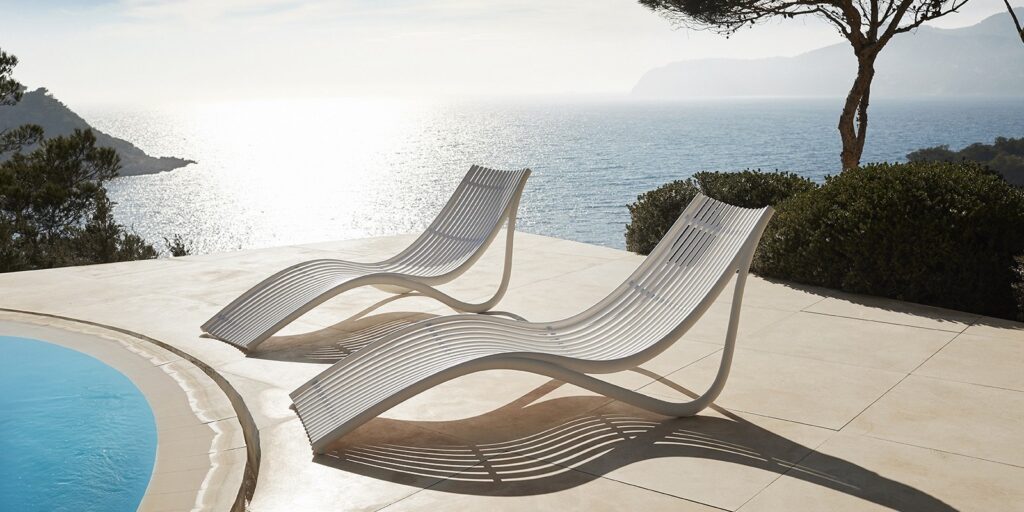 Chaise longue