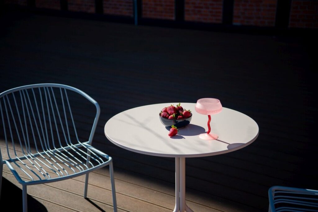 Table de terrasse