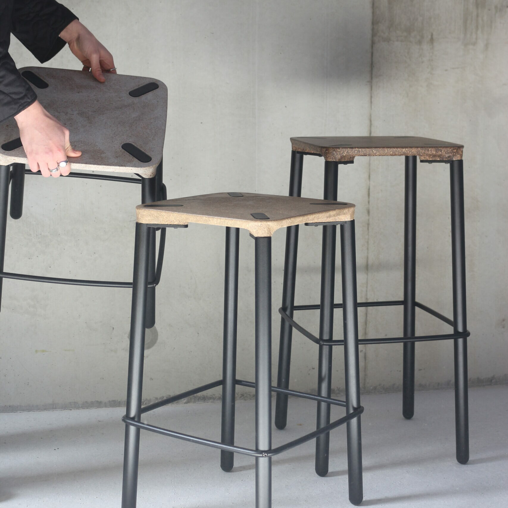 Tabouret pour les espaces de travail