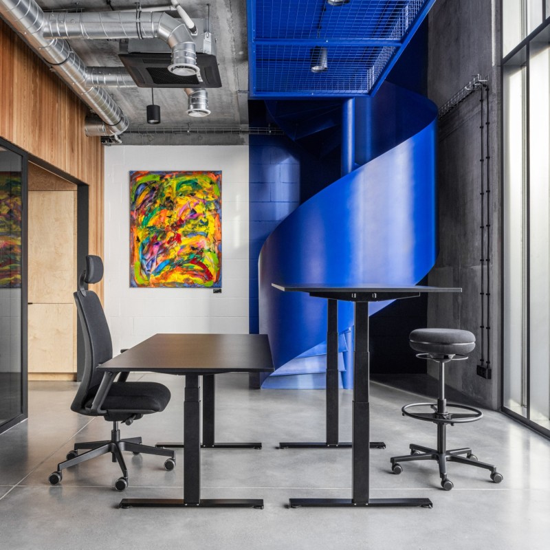 Bureau réglable en hauteur électrique