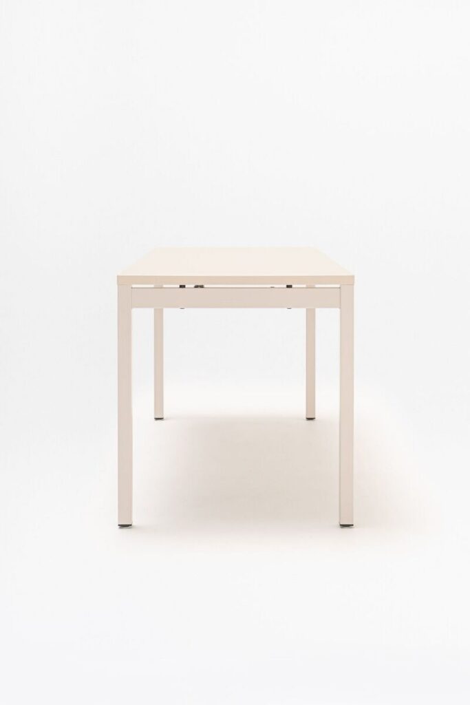 Bureau individuel moderne