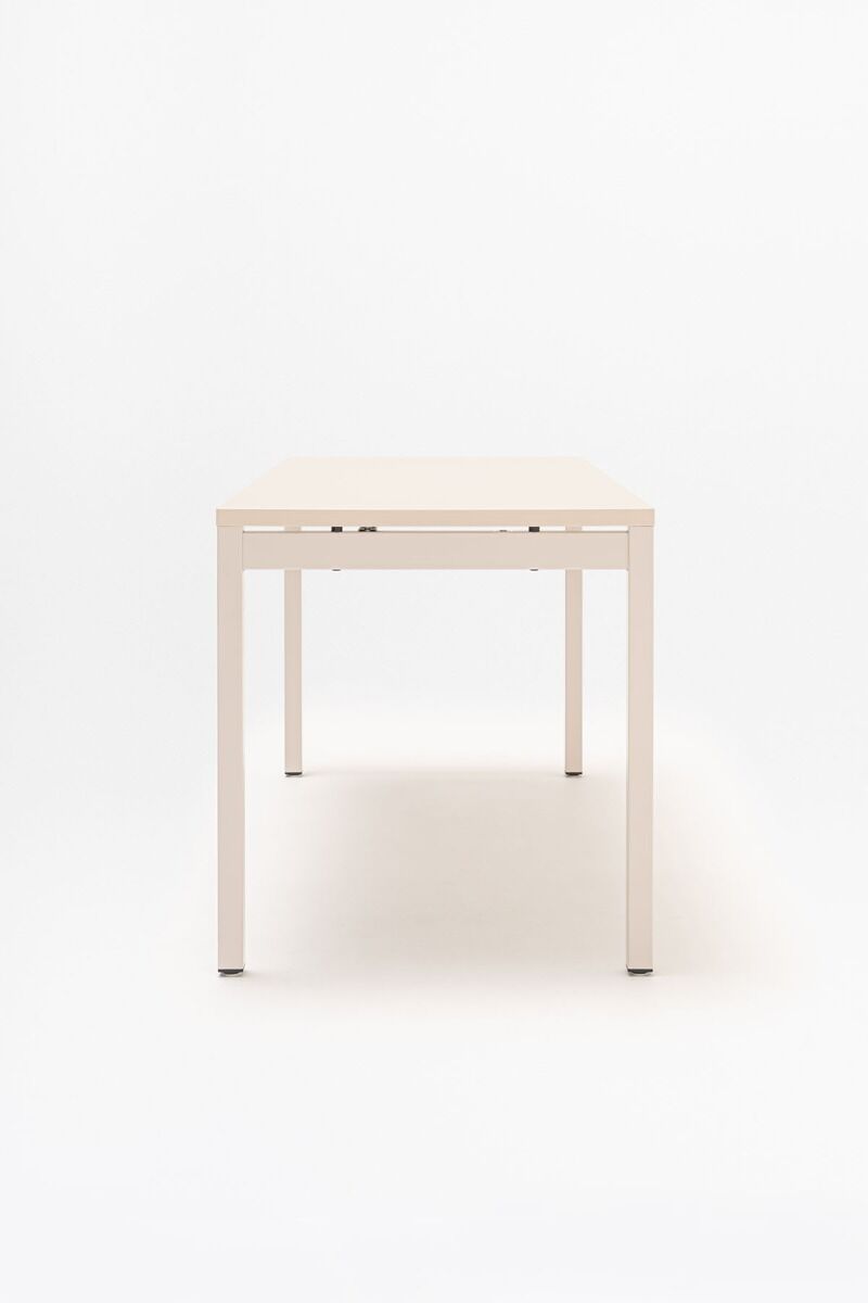 Bureau individuel moderne