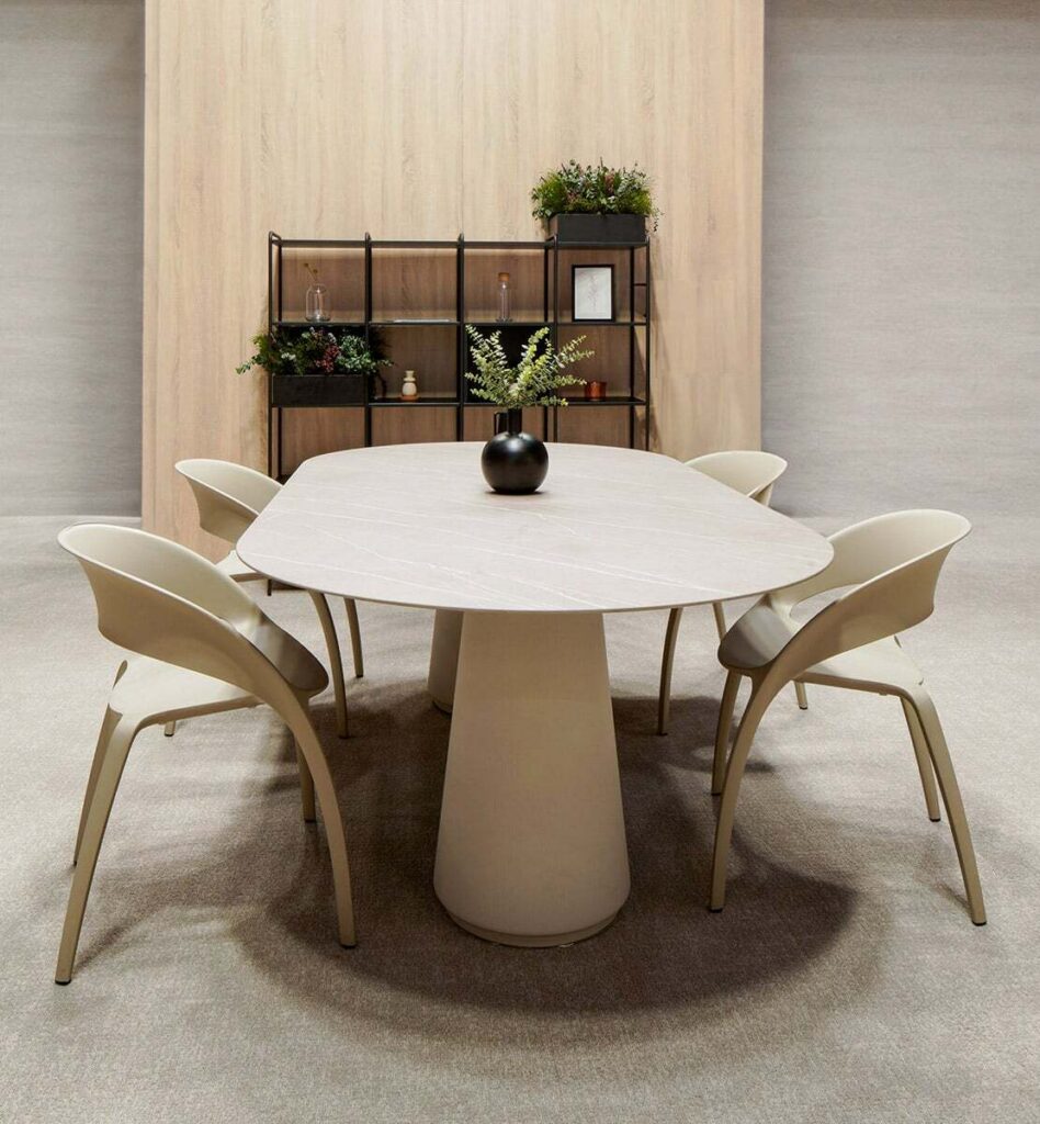 Table de réunion