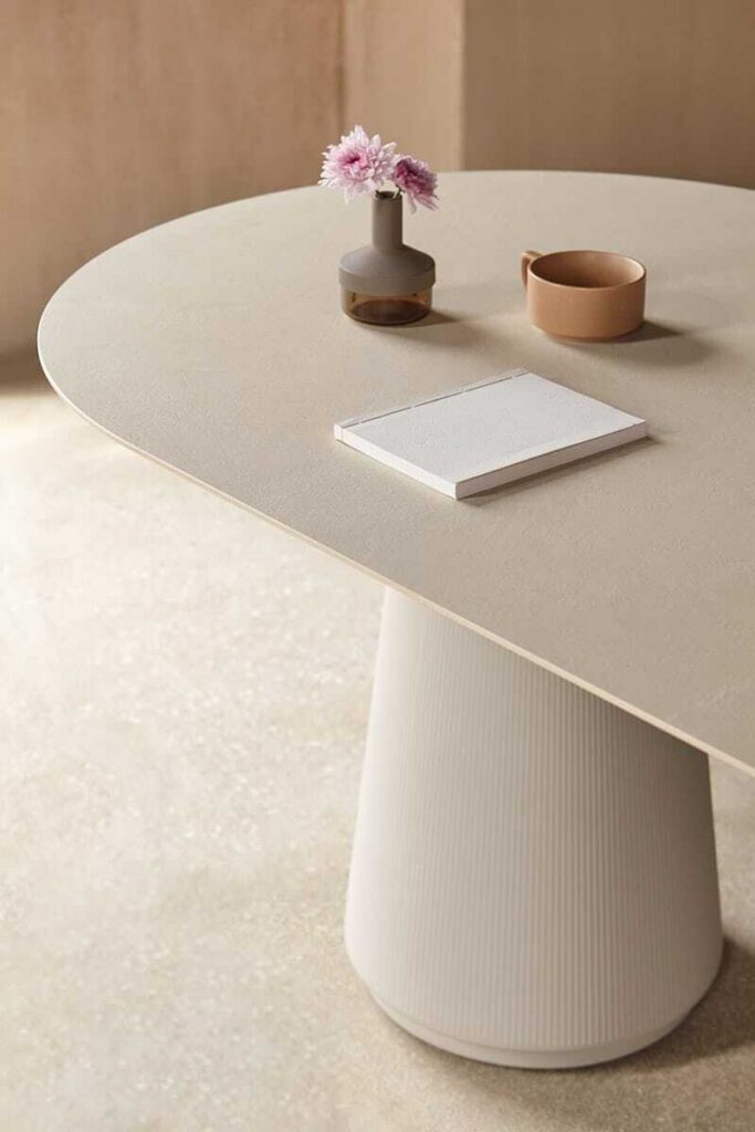 Table de réunion