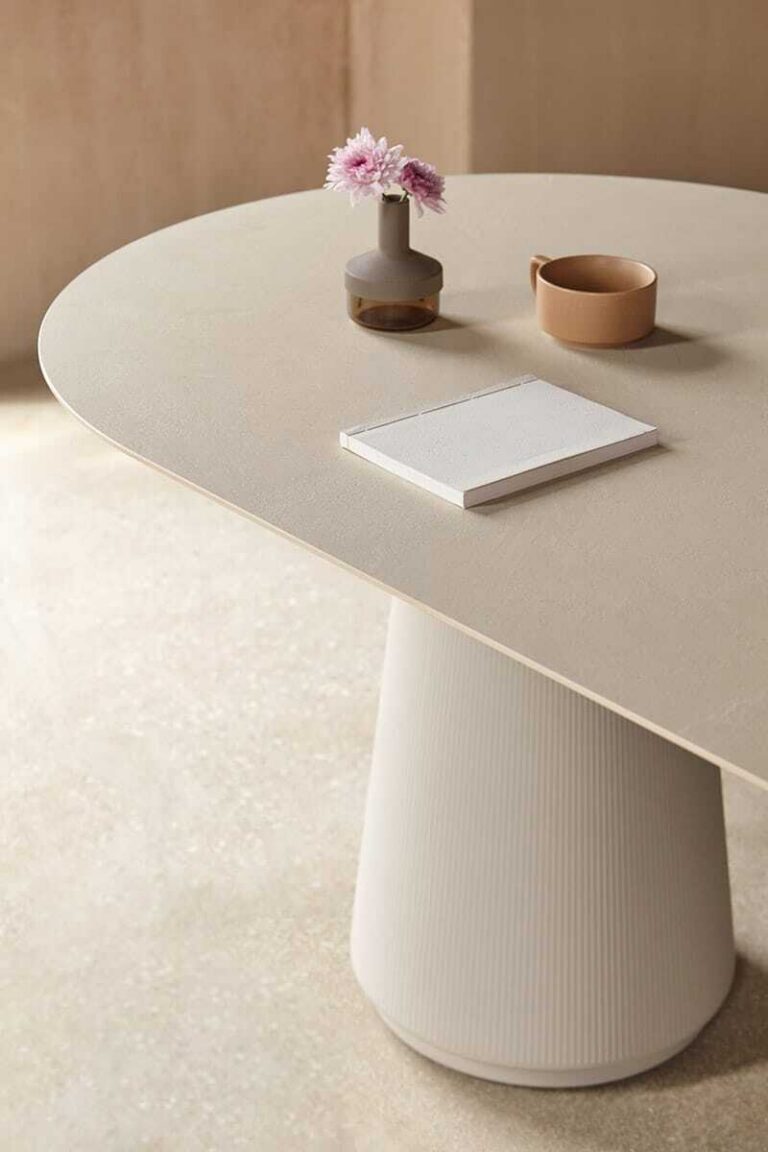 Table de réunion