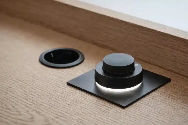 Réglage cabine acoustique
