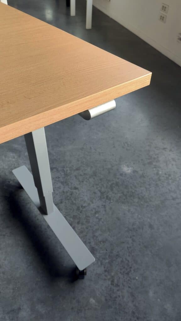 Bureau assis debout manuel