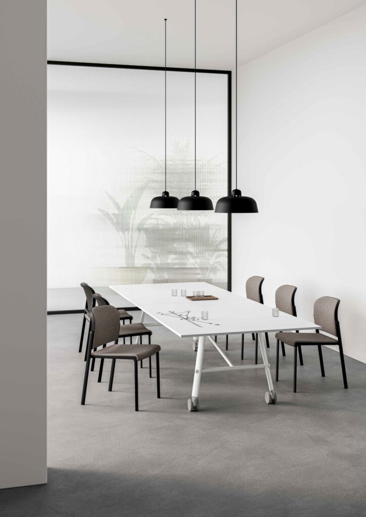 Table de réunion