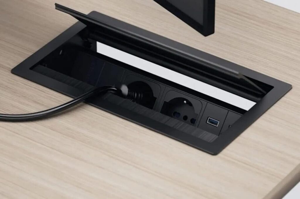 Prises de bureau