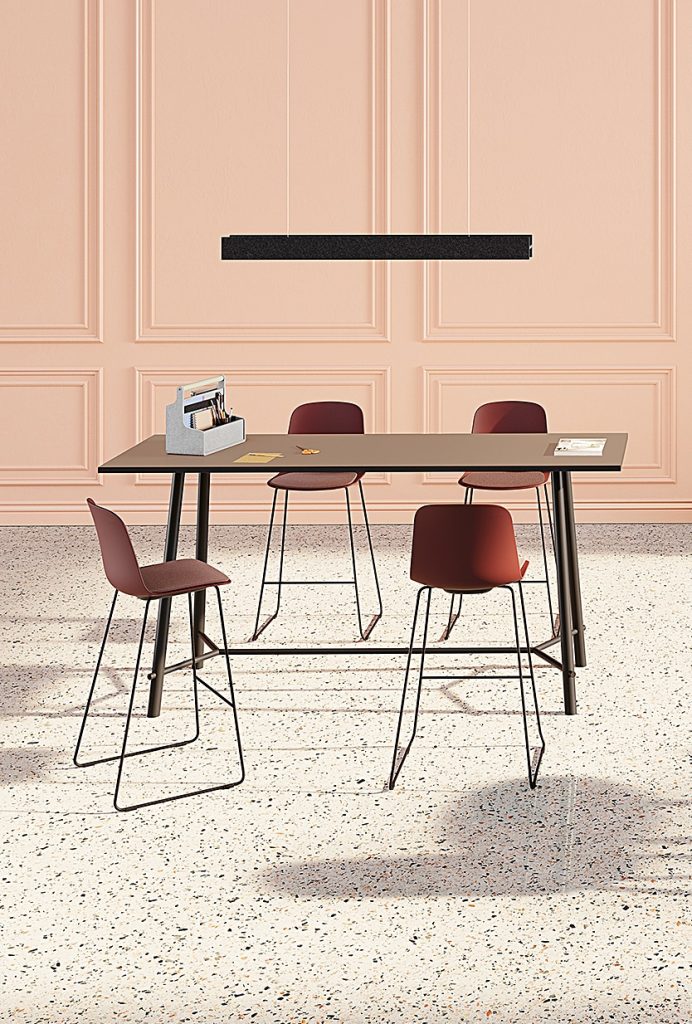 Tabouret C04
