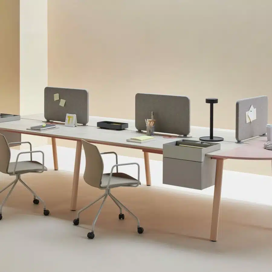 Bureau bench